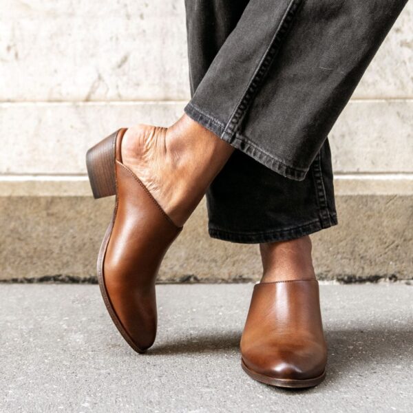 1024x1024-Women-Breeze-Brandy-071423-1_793cb70e-3409-4e28-a926-6cc53fd1a6e4.jpg Breeze | Brandy