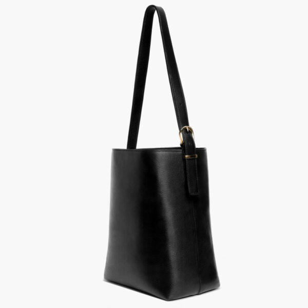 1024x1024-Women-BucketBag-BlackGold-091024-3.4_3283d71d-6cc6-48d5-bf38-86c2723efcc8.jpg Bucket Bag | Black & Gold