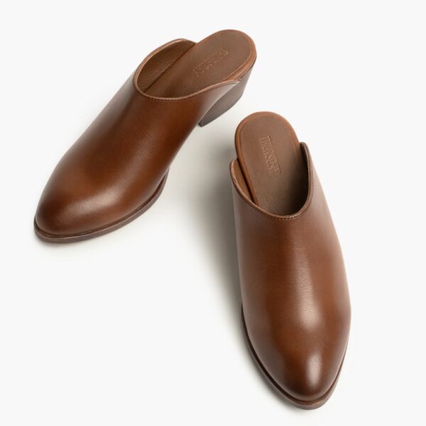 1024x1024-Womens-Breeze-Brandy-031924-Overhead_f304b140-8894-4cf1-a38a-c035763aed5e.jpg Breeze | Brandy