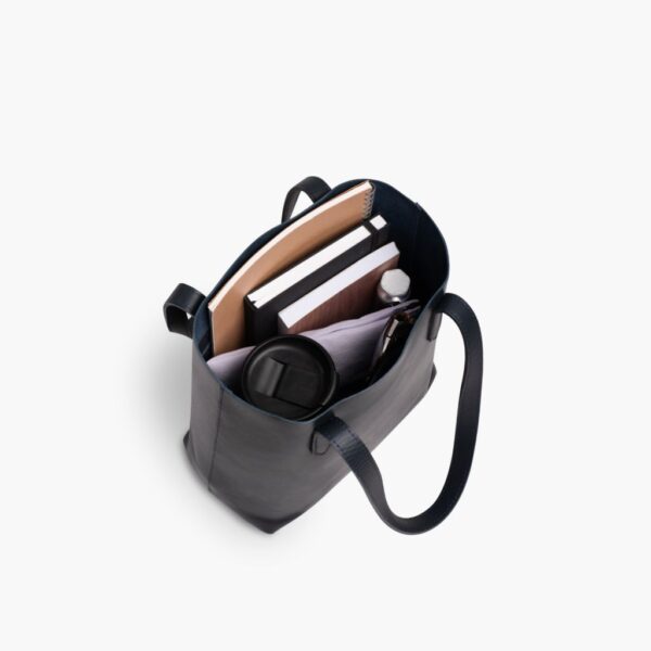 1024x1024-Womens-EverydayTote-Navy-Small-110824-Overhead.jpg Everyday Tote | Navy (S)